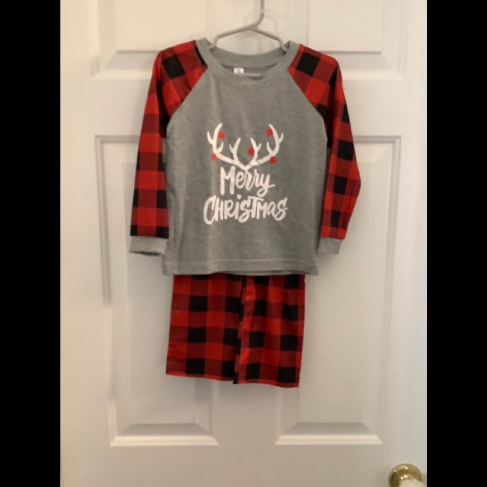 PatPat Antler Merry Christmas Plaid‎ Pajamas Set .Toddler Size 2years. Brand New